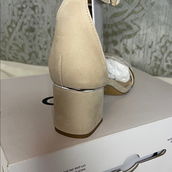 Aldo Tan and Silver Embellished Heels - Picture 10 of 14